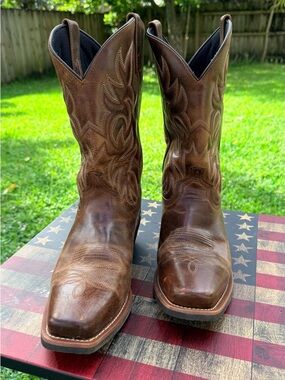 Laredo Men's Rust Earth Western Embroidered Leather Cowboy Boots